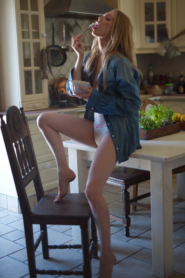 Fingerlickin Good Preview 2