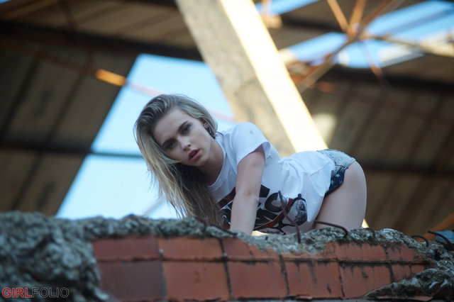 Rock Chick Preview 1