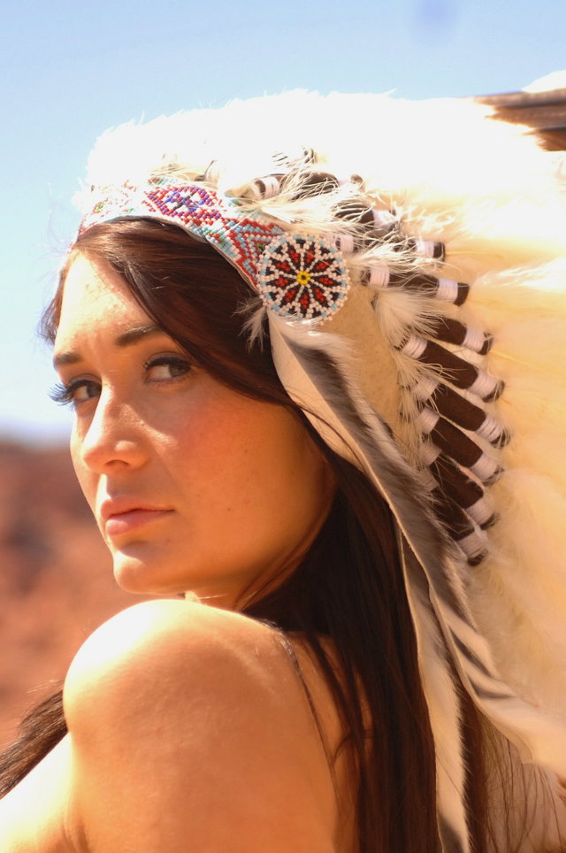 Page 3 Girls Archive - Peta Todd 'Big Chief' Preview 1