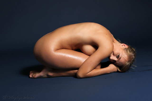 Blue Nudes Preview 2