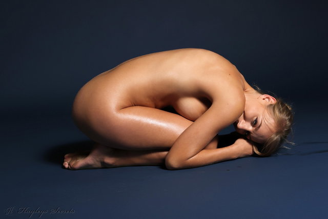 Blue Nudes Preview 2