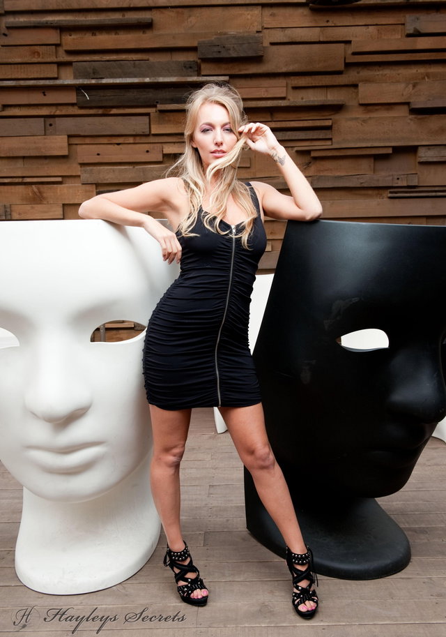 Dennis Low - Hayley Style Preview 3