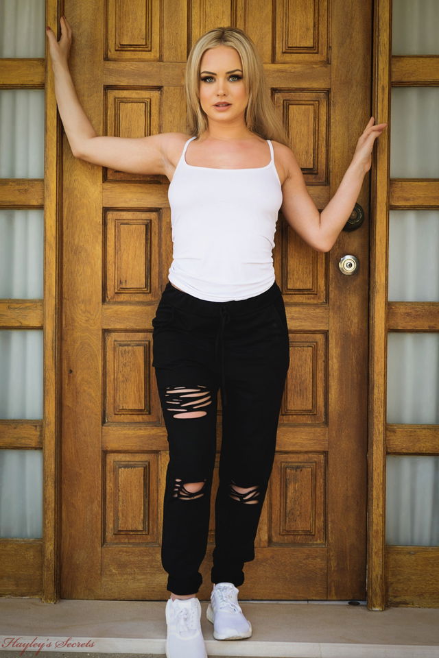 Doorway Delight Preview 3