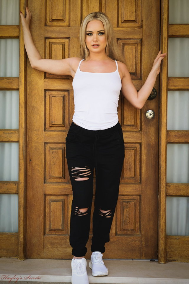 Doorway Delight Preview 3