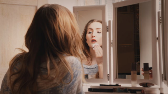 Rouge To Nude