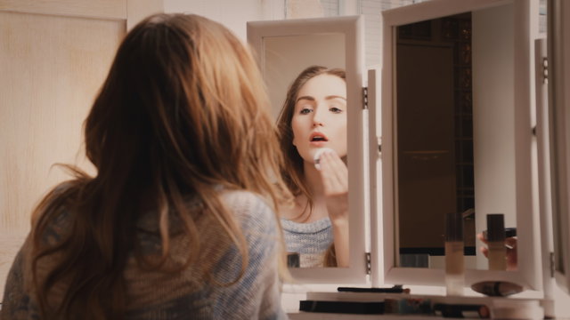 Rouge To Nude